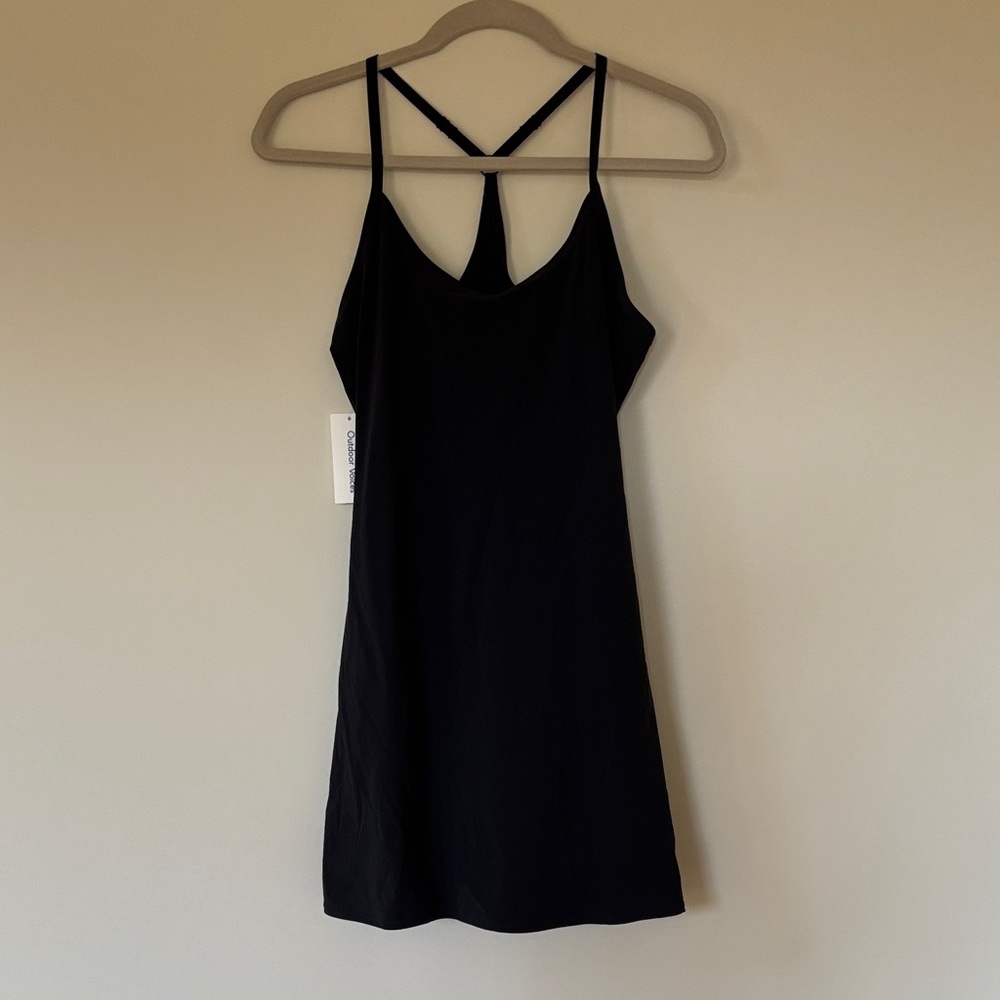 Outdoor Voices NWT Black Athletic Halter Dress with built-in shorts Size Small